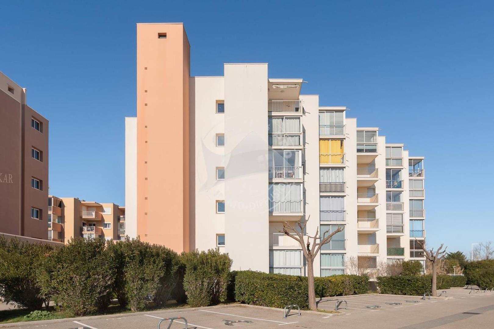 As21116 - P2 Centre Ville Dans Une Residence A 200M De La Plage Ле-Гро-дю-Руа Экстерьер фото
